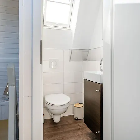 Spitzhus, Zwei Schlafzimmer, Kamin, Garten, Hund Willkommen! Greetsiel