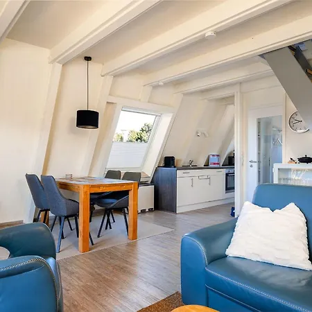 Spitzhus, Zwei Schlafzimmer, Kamin, Garten, Hund Willkommen! * Greetsiel