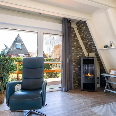 Spitzhus, Zwei Schlafzimmer, Kamin, Garten, Hund Willkommen! Greetsiel